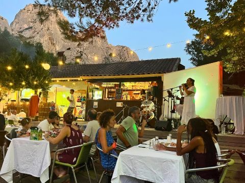 Camping La Vallée Heureuse Pausado - Camping Bouches-du-Rhône - Image N°10