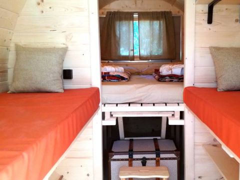HÉBERGEMENT INSOLITE 4 personnes - BELLA TENT BARRIQUE - Sans sanitaires