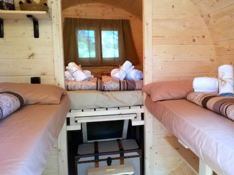 HÉBERGEMENT INSOLITE 4 personnes - BELLA TENT BARRIQUE - Sans sanitaires