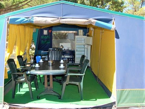 TENTE 5 personnes - ATTREZZATE - Sans sanitaires