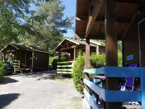CHALET 2 personnes - CAVANON STANDARD VERT sans sanitaires