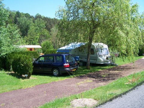 Emplacement - Emplacement Confort 80 à 100m2- avec électricité