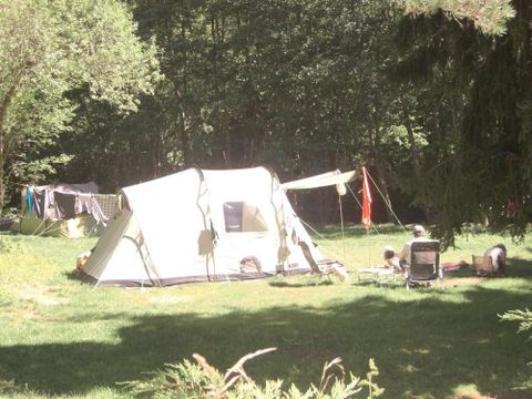 Emplacement - Emplacement Nature 90m2 au bord de la rivière-sans électricité