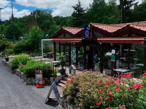 Flower Camping  La Rochelambert - Camping Haute-Loire - Image N°6