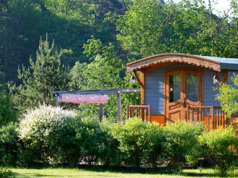 Flower Camping  La Rochelambert - Camping Haute-Loire - Image N°19