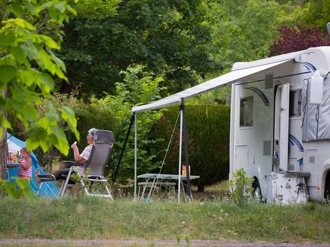 Flower Camping  La Rochelambert - Camping Haute-Loire - Image N°18