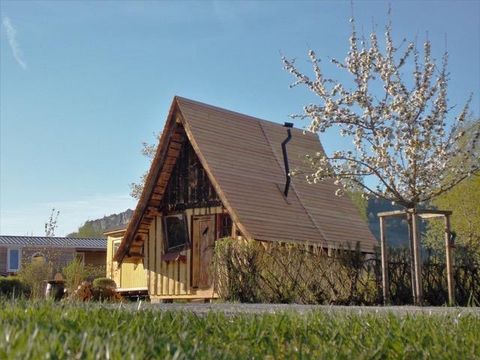 HÉBERGEMENT INSOLITE 4 personnes - FAERIE COTTAGE