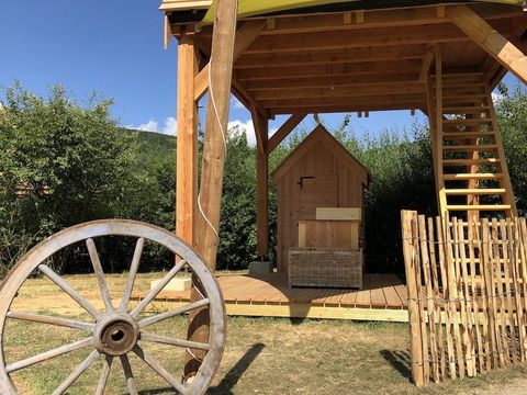 HÉBERGEMENT INSOLITE 4 personnes - LE GRENIER PHILIBERT