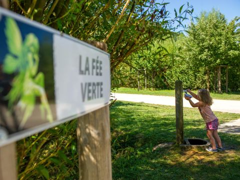 Emplacement - Forfait Nature : l'emplacement traditionnel sans électricité / 120 m²