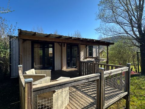 MOBILHOME 4 personnes - Cottage Mahaut Prestige - 32m² - 2 chambres, salle d'eau XXL, Raffinement et modernité