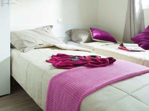 MOBILHOME 5 personnes - Cottage Vesontio Prestige - 36m2 - 2 chambres, 2 salles de bain