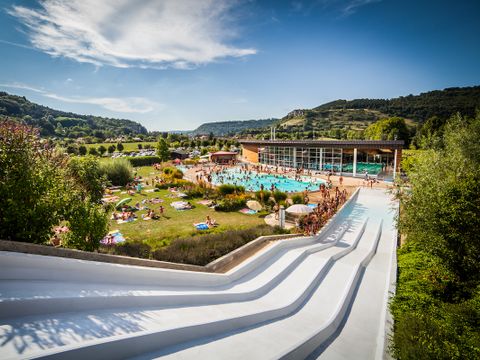 Domaine La Roche D'Ully - Camping Doubs - Image N°2