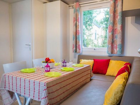 MOBILHOME 6 personnes - Comfort XL | 3 Ch. | 6 Pers. | Terrasse surélevée | Clim. | TV