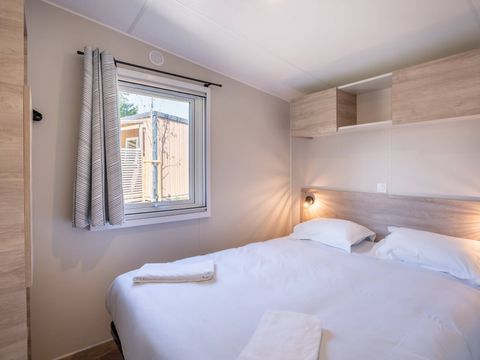 MOBILHOME 6 personnes - Mobil-home | Premium | 3 Ch. | 6 Pers. | Terrasse surélevée | Clim. | TV