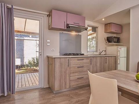 MOBILHOME 6 personnes - Comfort | 2 Ch. | 4/6 Pers. | *Terrasse surélevée *| 1 SDB | Clim.