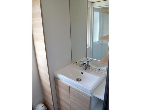 MOBILHOME 8 personnes - 3 chambres XXL avec 2 sdb, 2 wc