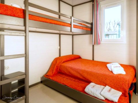 BUNGALOW 6 personnes - S-750