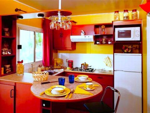 BUNGALOW 6 personnes - S-700