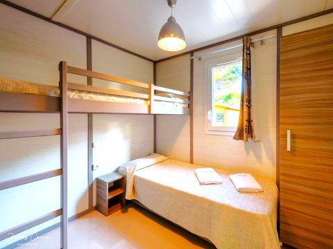 BUNGALOW 6 personnes - S-400