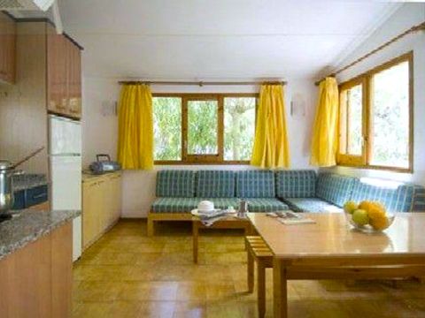 BUNGALOW 6 personnes - S-500
