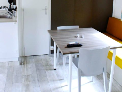 MOBILHOME 6 personnes - S-2300