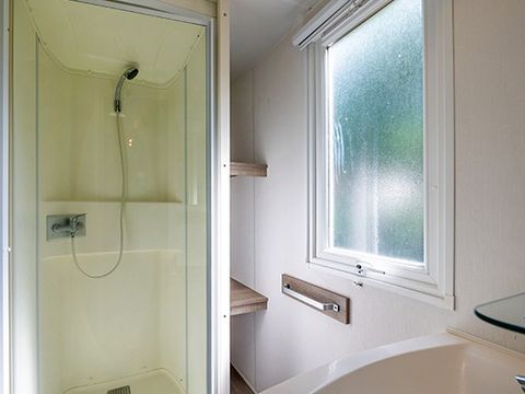 MOBILHOME 4 personnes - Comfort | 2 Ch. | 4 Pers. | Terrasse surélevée