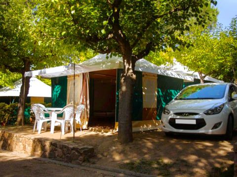 TENTE 4 personnes - Trigano