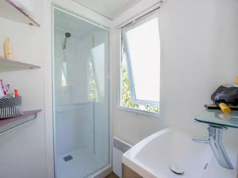 MOBILHOME 4 personnes - Comfort | 2 Ch. | 4 Pers. |Terrasse simple  | Clim.