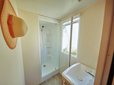 MOBILHOME 6 personnes - Comfort XL | 2 Ch. | 4/6 Pers. | Terrasse surélevée | Clim.