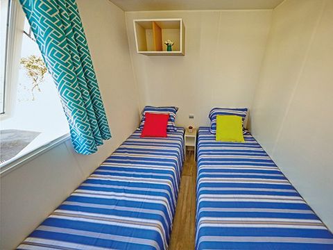 Mobilhome 6 personnes - Classic | 3 Ch. | 6 Pers. | Terrasse surélevée | Clim.