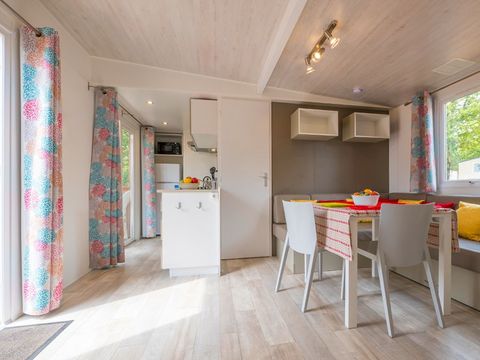 Mobilhome 6 personnes - Comfort XL | 3 Ch. | 6 Pers. | Terrasse surélevée | Clim.