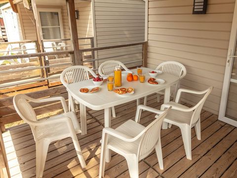 BUNGALOW 6 personnes - Mobil-home | Comfort | 3 Ch. | 6 Pers. | Terrasse simple | Clim.