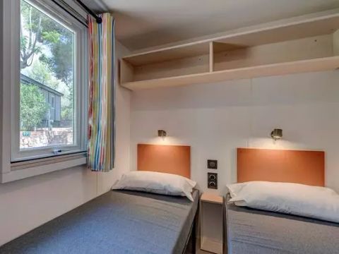 MOBILHOME 6 personnes - Mobil-home | Premium | 3 Ch. | 6 Pers. | Terrasse surélevée | Clim.