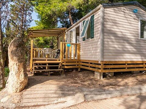 MOBILHOME 6 personnes - Mobil-home | Comfort | 3 Ch. | 6 Pers. | Terrasse surélevée | Clim.