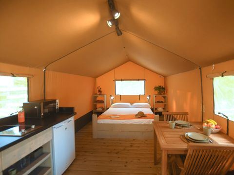 TENTE TOILE ET BOIS 2 personnes - Tente Montgrí