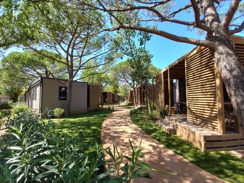 BUNGALOW 2 personnes - 2 Chambres
