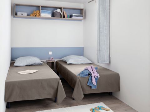 Mobilhome 6 personnes - Riviera 750-2 A/C CD