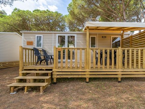 Mobilhome 6 personnes - Comfort XL | 3 Ch. | 6 Pers. | Terrasse surélevée | Clim.