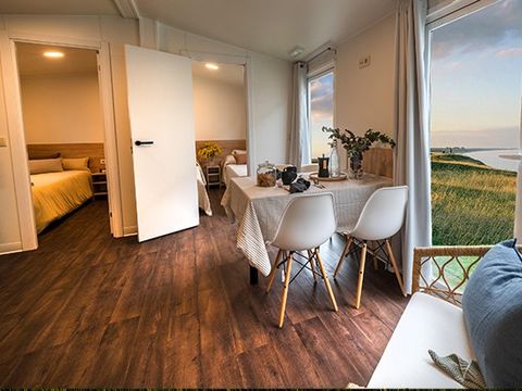 Mobilhome 6 personnes - Comfort XL | 3 Ch. | 6 Pers. | Terrasse surélevée | Clim.