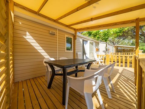 MOBILHOME 4 personnes - Comfort XL | 2 Ch. | 4 Pers. | Terrasse surélevée | Clim.