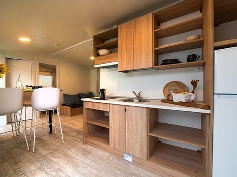 MOBILHOME 4 personnes - Comfort XL | 2 Ch. | 4 Pers. | Terrasse surélevée | Clim.
