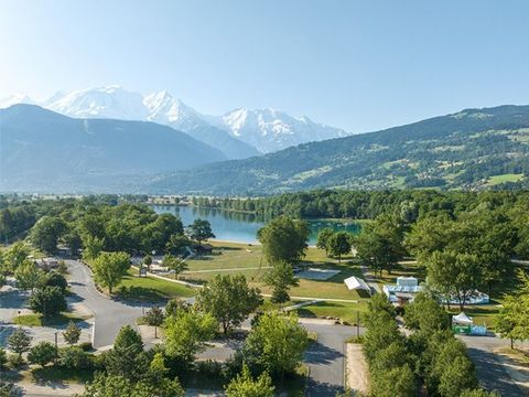 Flower Camping Les Iles - Camping Haute-Savoie