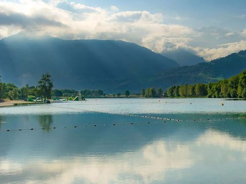 Flower Camping Les Iles - Camping Haute-Savoie - Image N°4