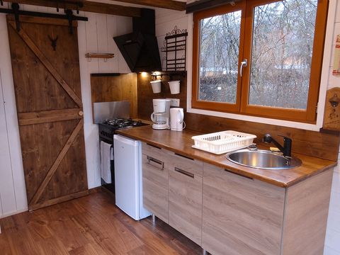 CHALET 4 personnes - Tiny House - mezzanine accessible par échelle de meunier