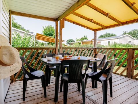 MOBILHOME 4 personnes - Comfort XL | 2 Ch. | 4 Pers. | Terrasse surélevée