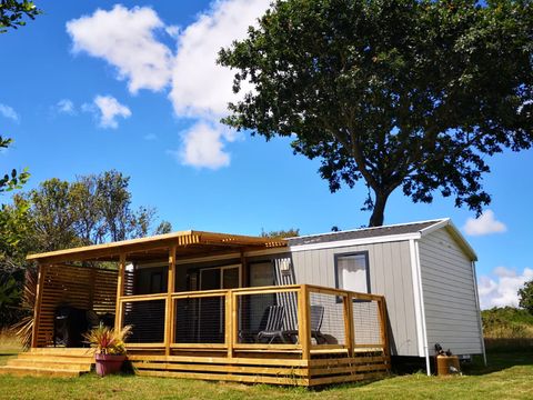 MOBILHOME 6 personnes - Premium 30m² (3 chambres) + terrasse 15m² + draps + serviettes + LV + TV 6 pers. MOBILHOME 6 personnes - Premium 30m² (3 chambres) + terrasse 15m² + draps + serviettes + LV + TV 6 pers.