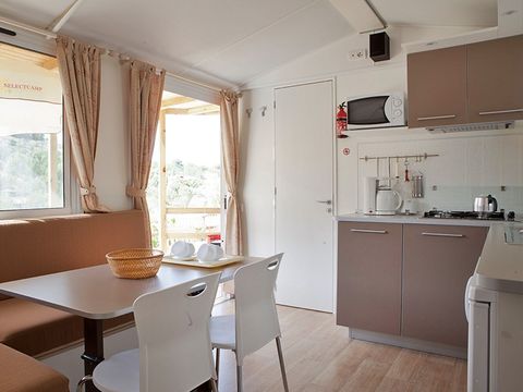 MOBILHOME 6 personnes - Classic | 2 Ch. | 4/6 Pers. | Terrasse surélevée | Clim.