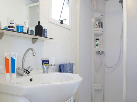 MOBILHOME 6 personnes - Classic | 2 Ch. | 4/6 Pers. | Terrasse surélevée | Clim.