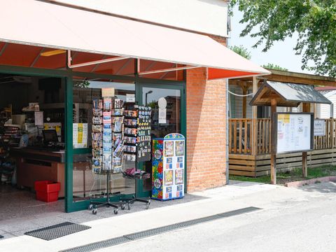 Butterfly Camping Village - Camping Vérone - Image N°11