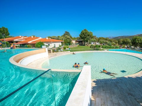 Camping Capo d'Orso - Camping Olbia-Tempio - Image N°3 Camping Capo d'Orso - Camping Olbia-Tempio - Image N°3